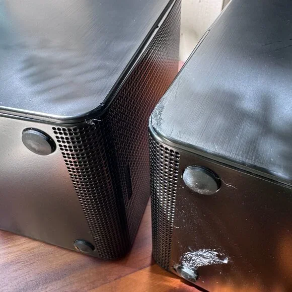 Samsung SWA-9200S Wireless Rear Speakers (Pair) - Untested, As-Is (2023 Model) - Picture 13 of 15